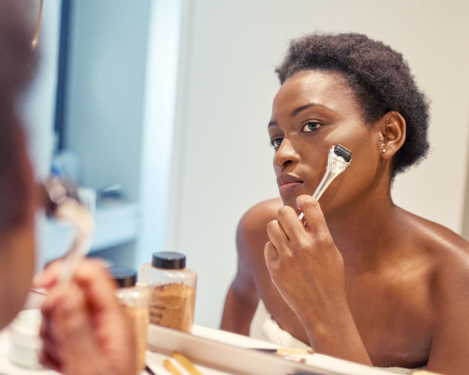 At-Home Dermarolling (Microneedling)